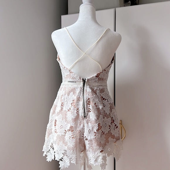 Lace Romper - Picture 4 of 5